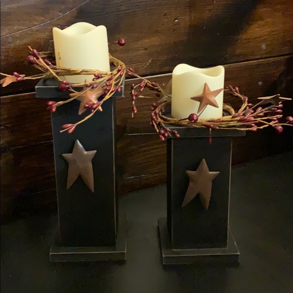 Set of 2 New primitive candle holders